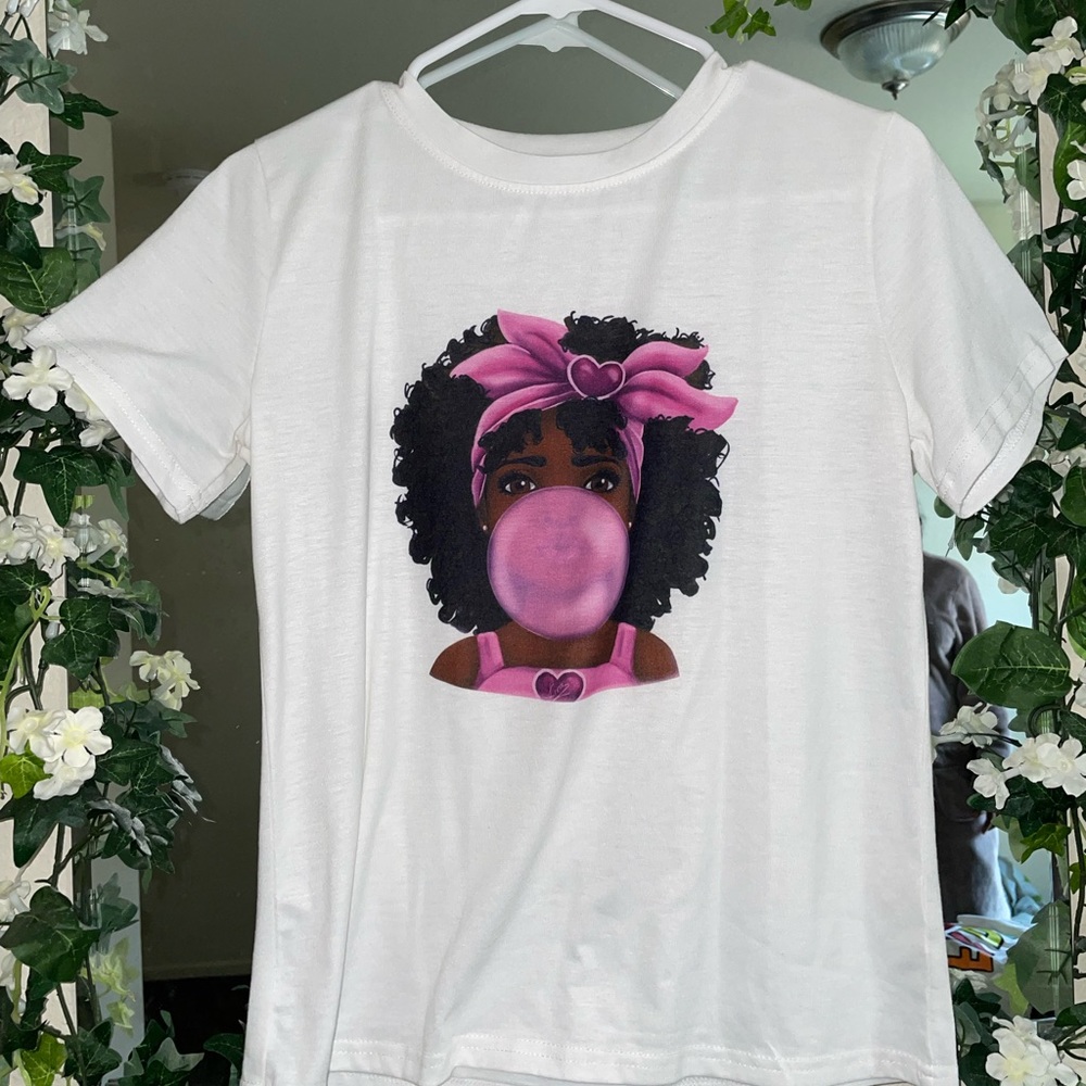 Black girl bubble gum t-shirt